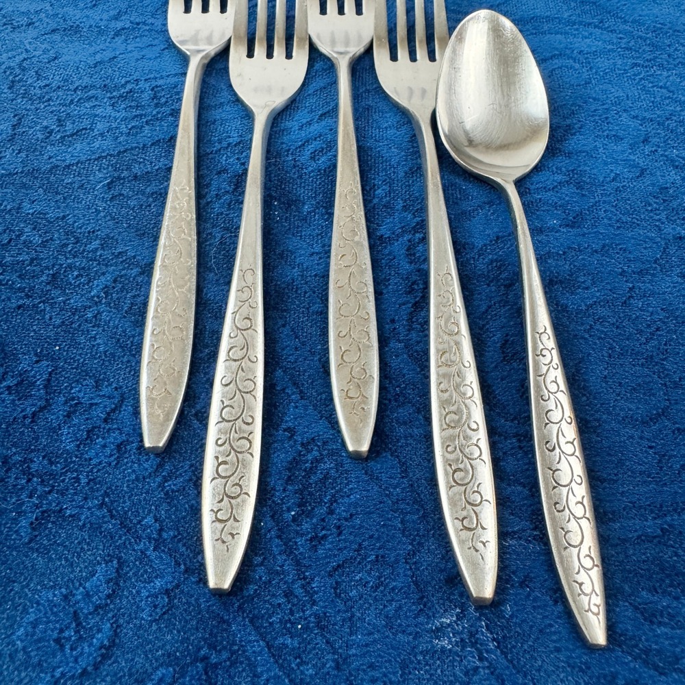 AMC Barcelona Stainless Japan Flatware 5pc Lot 4 Forks 1 Spoon Etched Scroll MCM